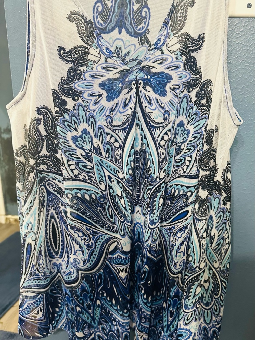 INC International Concepts Blue Paisley V-Neck Tank